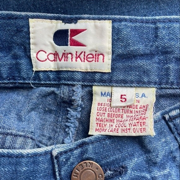 Vintage 1980s Calvin Klein Pleated Mom Jeans Indigo Wash 100% Cotton Size 5 | 24 - Picture 8 of 12
